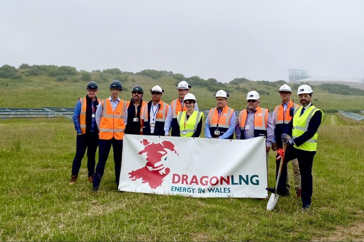 Mark Futyan, CEO at Anesco, with Stephen Crabb MP and the Dragon LNG team in Milford Haven for the official ground cutting celebration of the 9.9MW solar PV project. Image: Anesco.