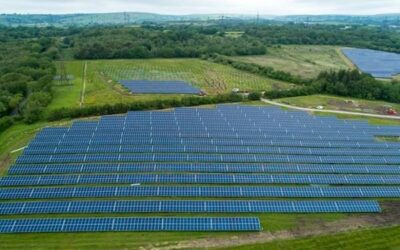 Brynwhillach_solar_farm_Swansea_-_credit_gov.wales