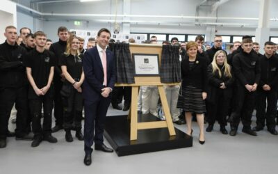 City_Building_Executive_Director_Alan_Burns_with_First_Minister_Nicola_Sturgeon