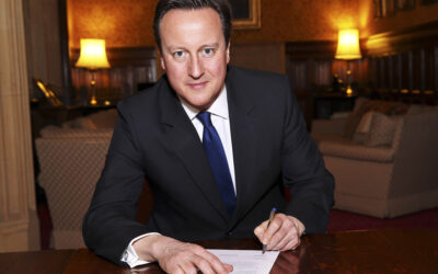 PM signs letter 10/2/15  
Picture by Stephen Lock / i-Images