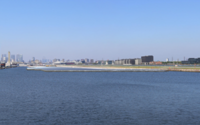 Londons_Royal_Docks_with_solar_image_Renewable_Connections