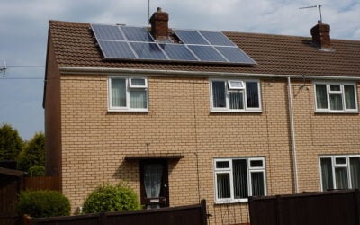 Resi_Solar_-_lydia_shiningbrightly_flickr