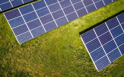 Solar_farm_generic_-_credit_Andreas_Gucklhorn_Unsplash