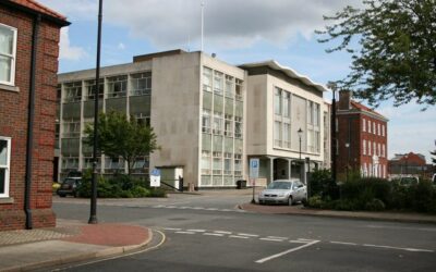 West_Lindsey_District_Council_Offices_-_geograph.org_.uk_-_495118_