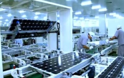 jinko_solar_module_assembly_plant4-600x0